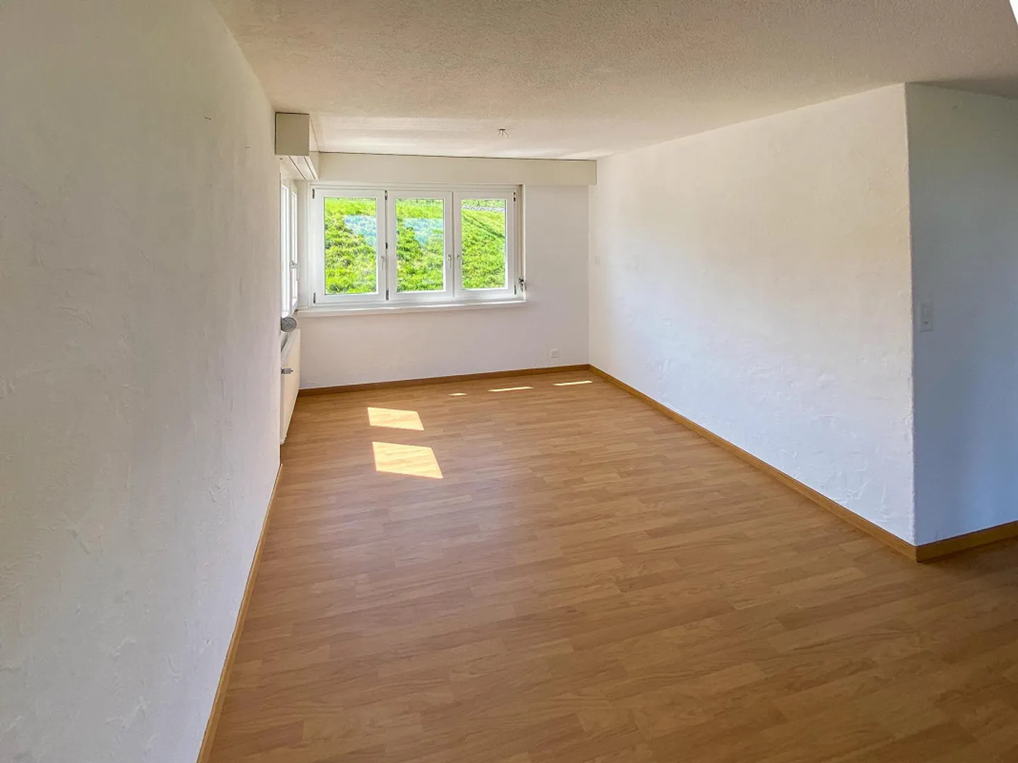 Charmantes Reihenendhaus mit Seesicht - Foto 3 von 7