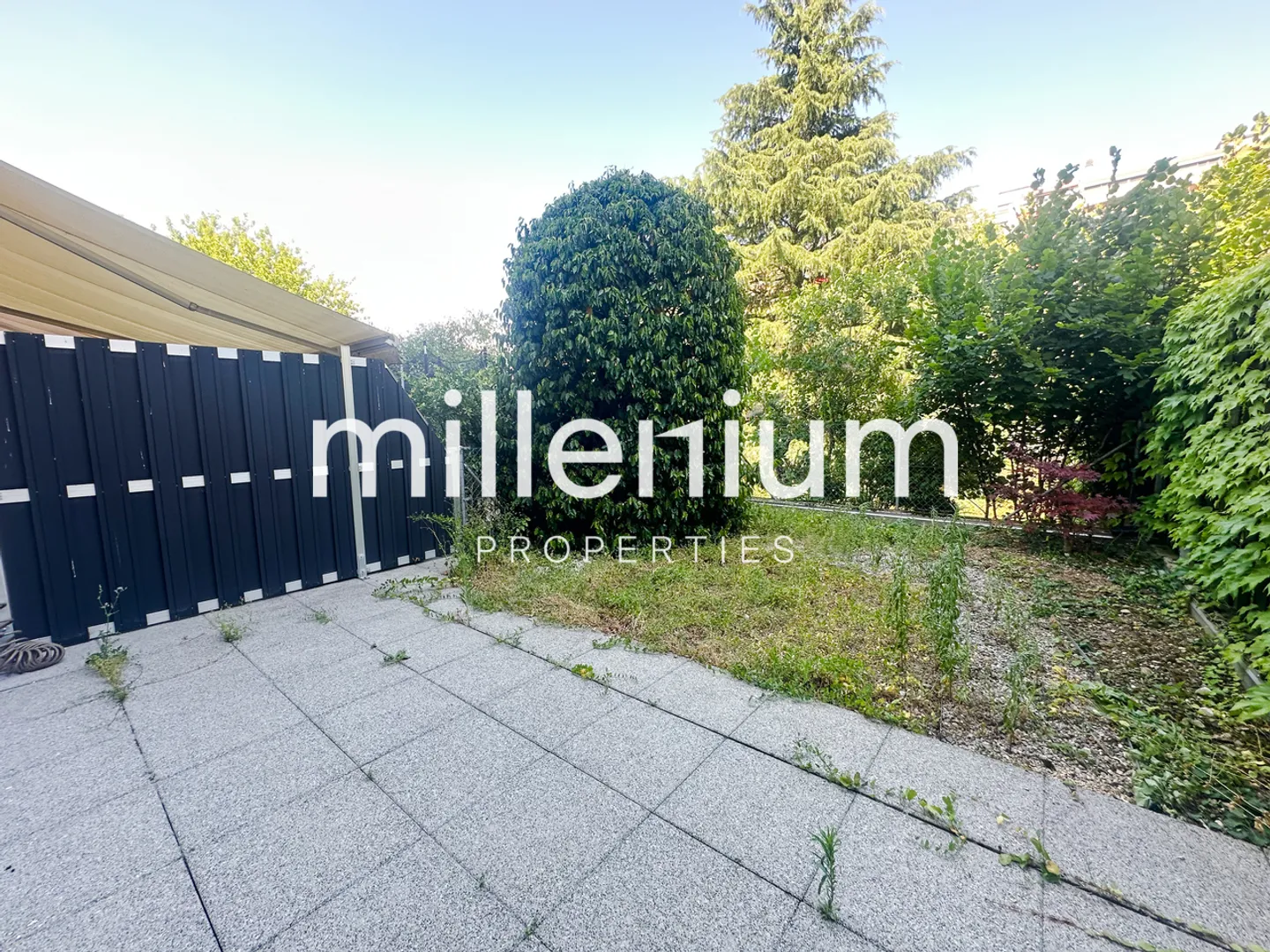 «Magnifico duplex al piano giardino a Grand-Lancy.» - Foto 1 di 10