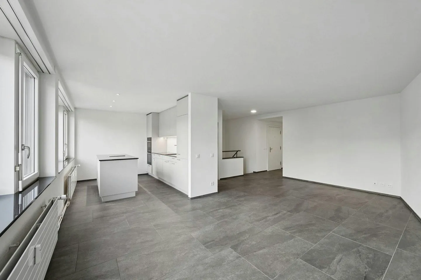 Above the rooftops of Basel - Living at the Bankverein - approx. 137 m² - Photo 2 of 12