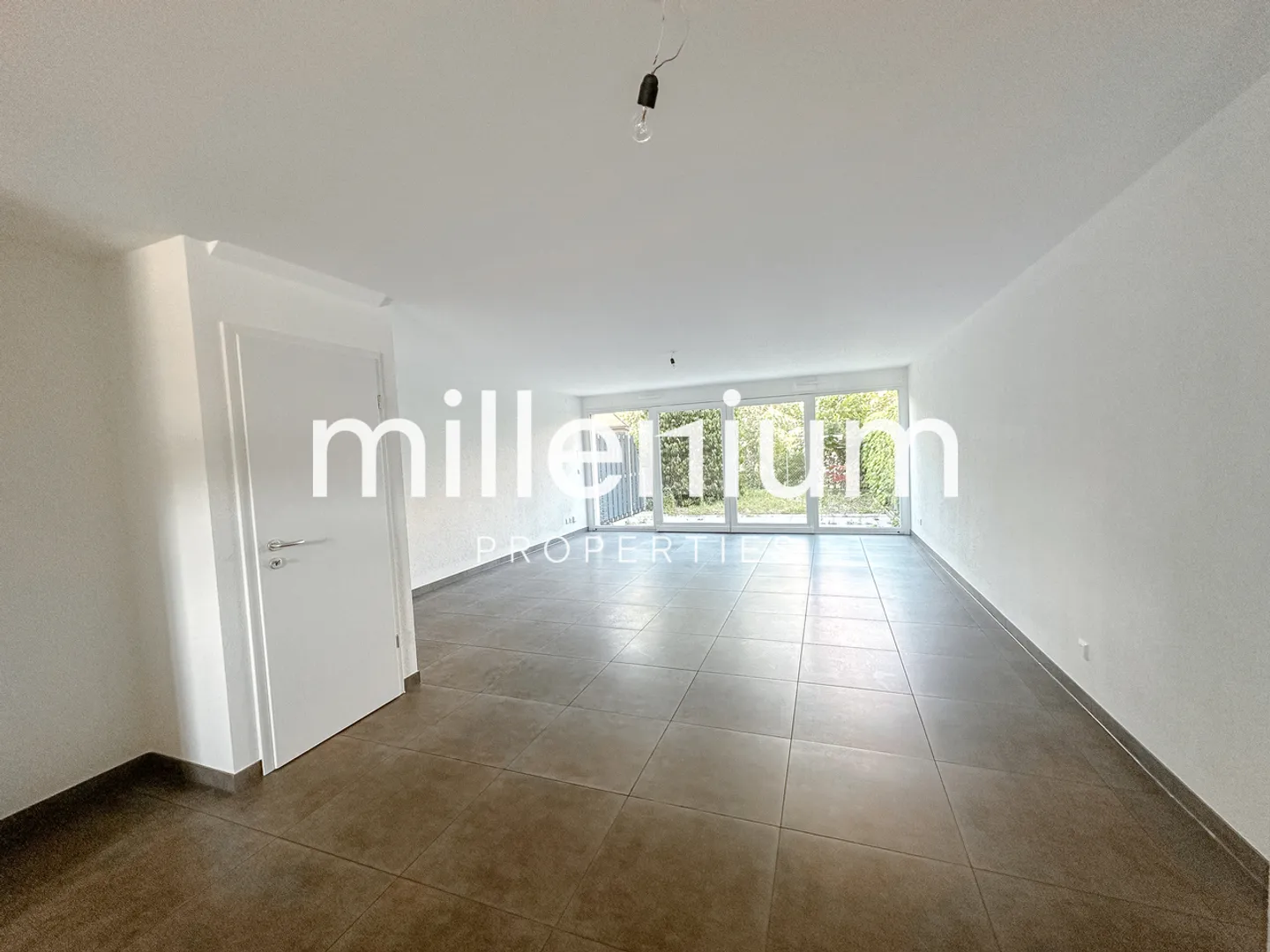 «Magnifico duplex al piano giardino a Grand-Lancy.» - Foto 3 di 10