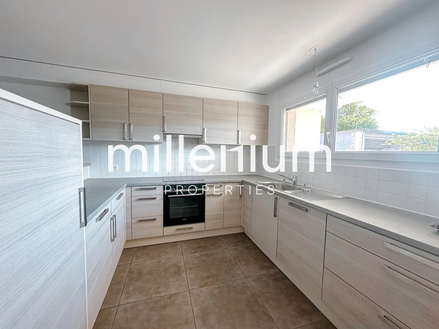 «Magnifico duplex al piano giardino a Grand-Lancy.» - Foto 5 di 10