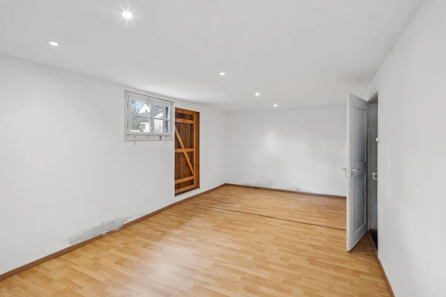 Casa unifamiliare con un terreno di 624 m2 - Foto 6 di 15