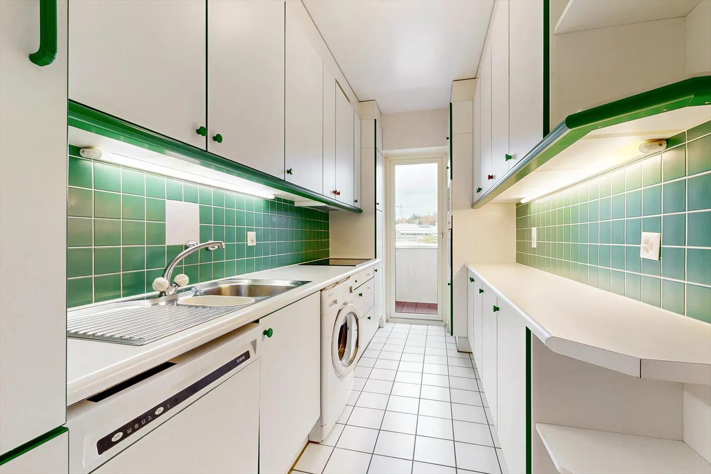 Vista mozzafiato sul lago e sulle Alpi! - Foto 6 di 12