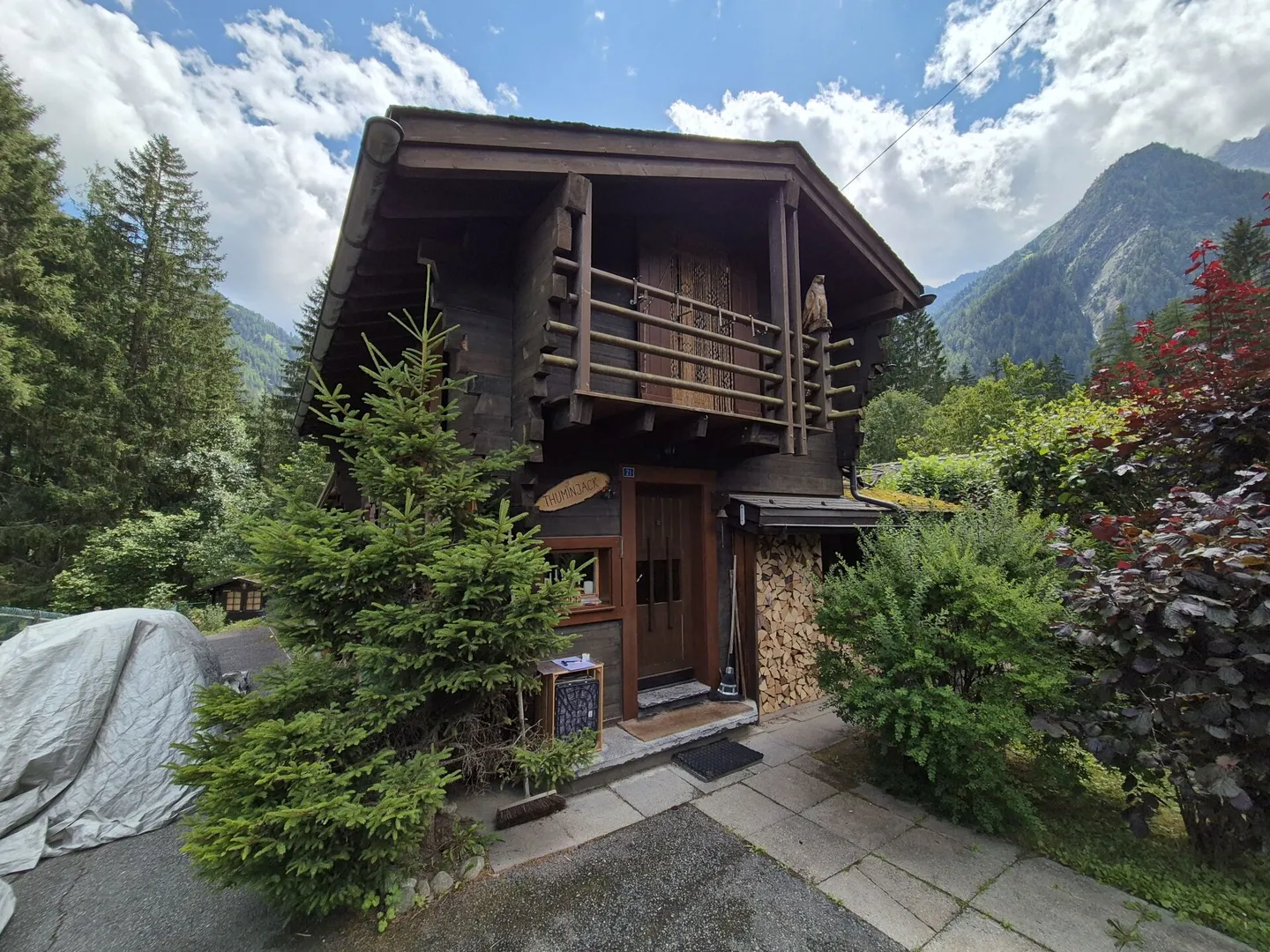 Charming Individual Chalet - Photo 2 of 3