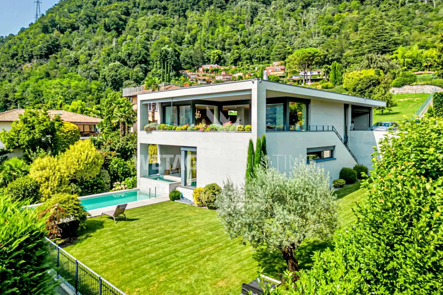Lugano-Morcote: Villa moderna con piscina, vista lago e area SPA in vendita - Foto 1 di 13