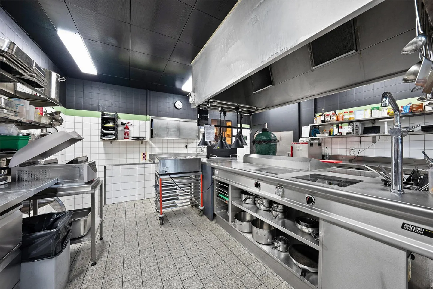 Restaurant exclusif dans un emplacement central - Photo 7 sur 16