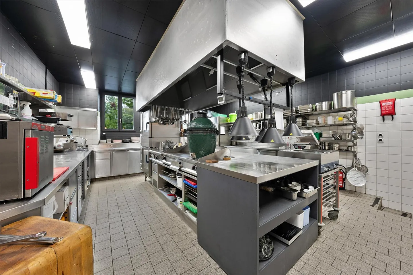 Restaurant exclusif dans un emplacement central - Photo 8 sur 16
