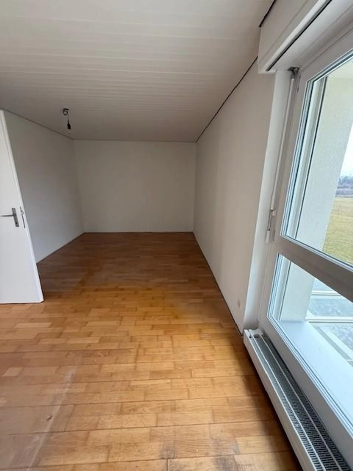 Charming 4.5-room semi-detached family house in Ittigen including parking space - Photo 14 of 17