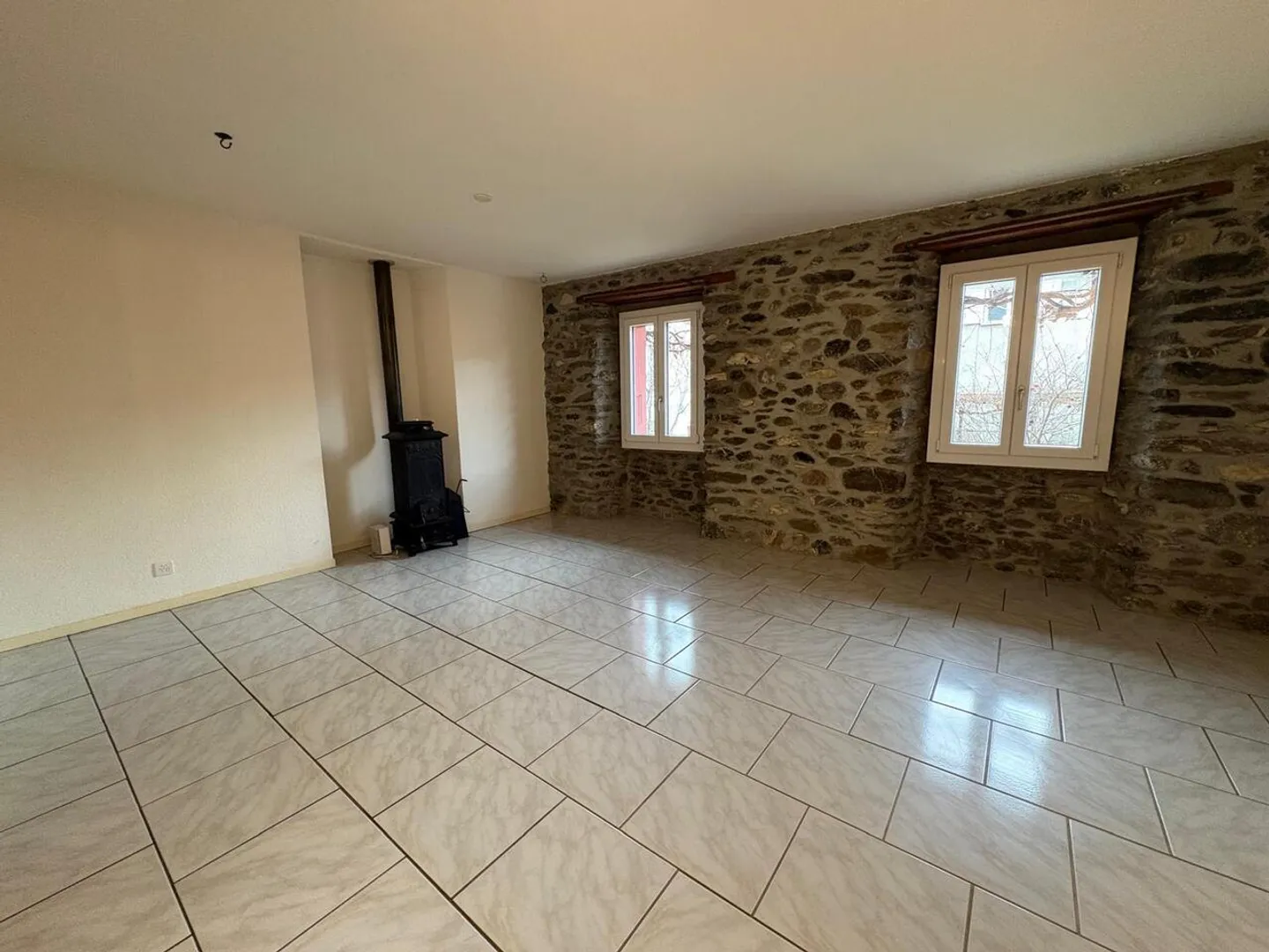 Schöne 2,5-Zimmer-Wohnung mit Charakter - Foto 1 von 8