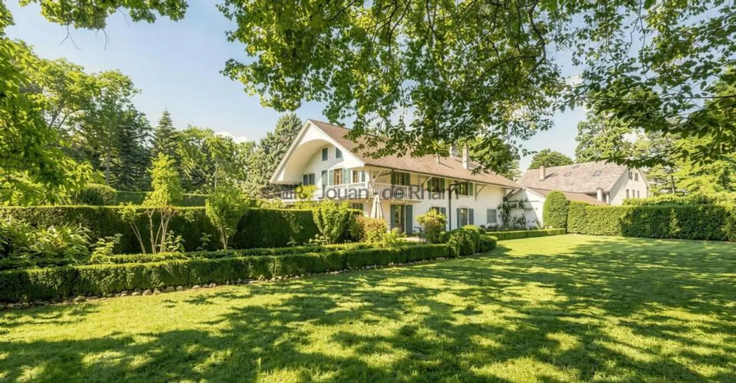 Élégante maison de caractère au coeur de la campagne genevoise - Foto 2 von 12