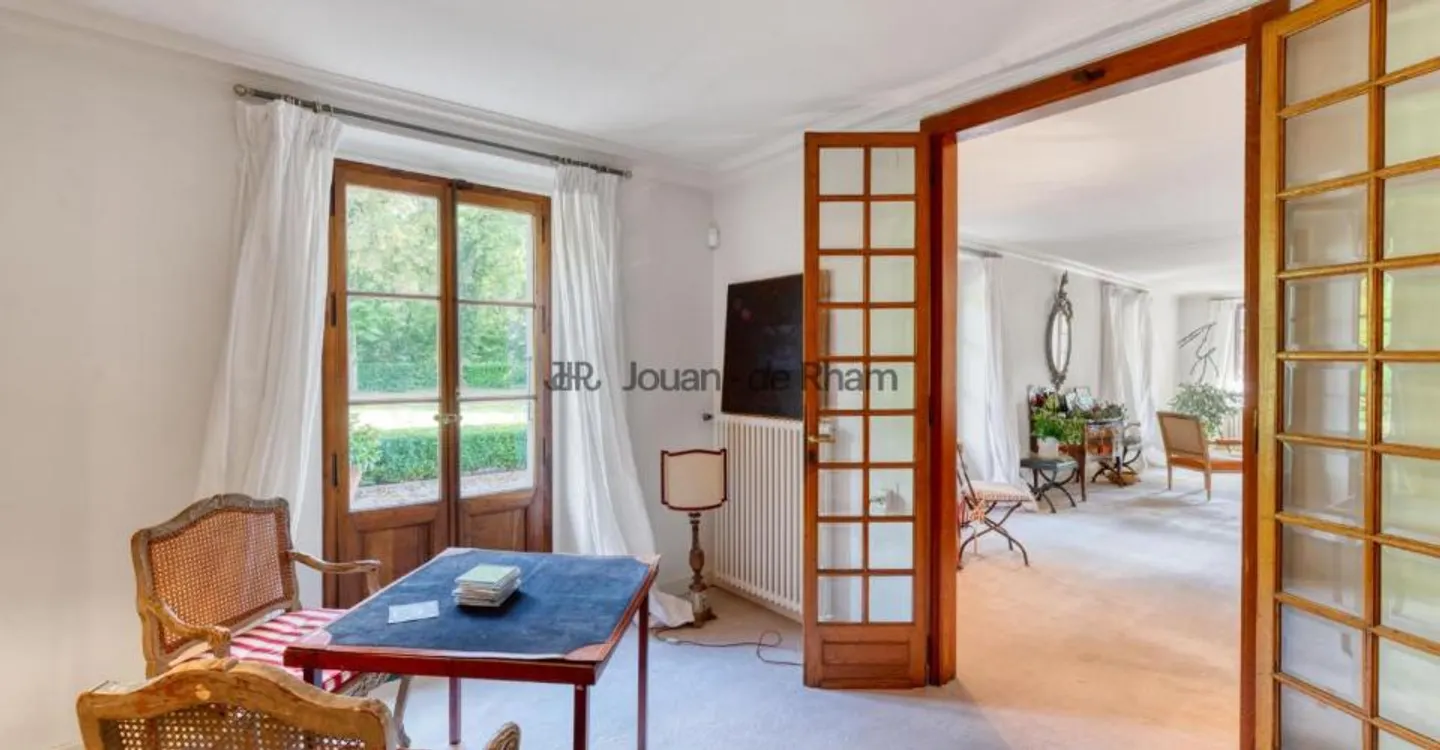Élégante maison de caractère au coeur de la campagne genevoise - Foto 5 von 12