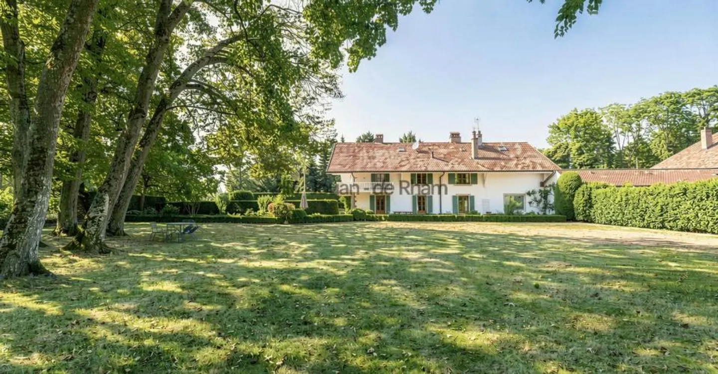 Élégante maison de caractère au coeur de la campagne genevoise - Foto 12 von 12