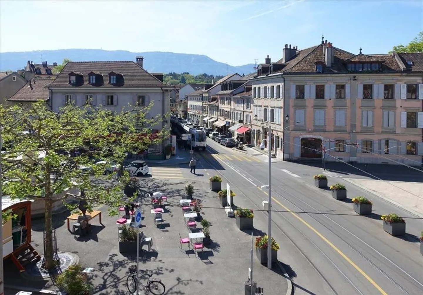 Carouge Apartment - 5.5 Rooms - Photo 3 of 5