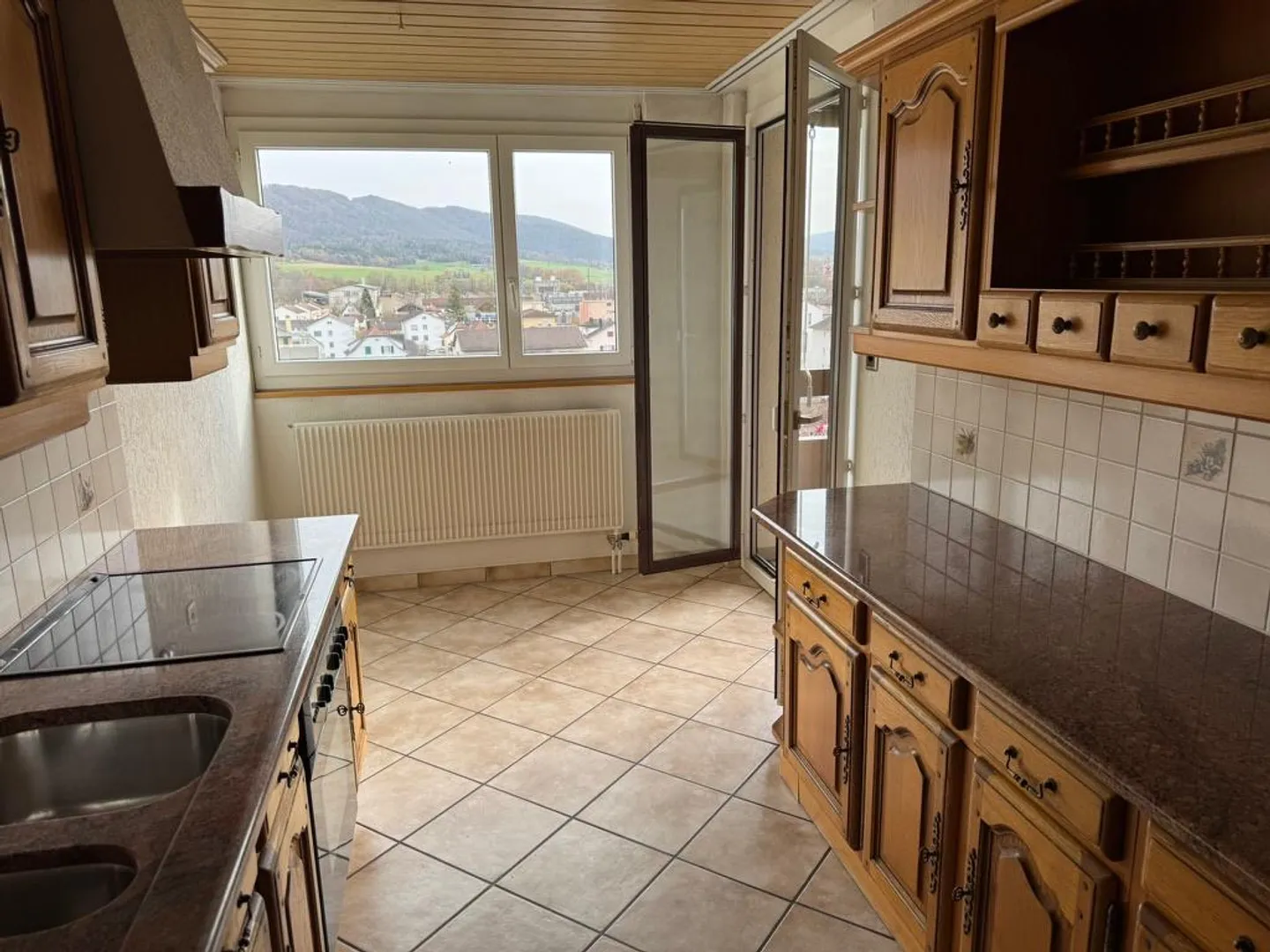 Appartamento affascinante con 3,5 stanze, 85 m2, 7° piano - Foto 2 di 5