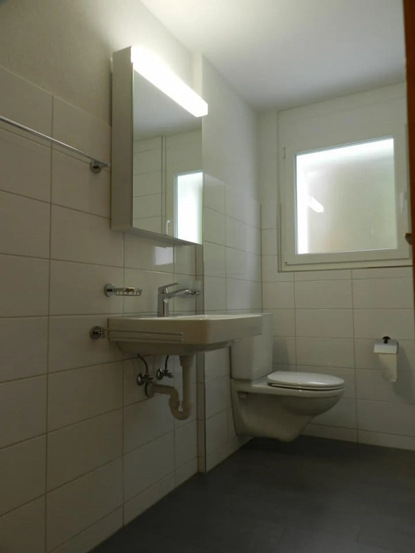 Votre appartement de 3,5 pièces à Aarwangen dans un emplacement calme et ensoleillé - Photo 7 sur 9
