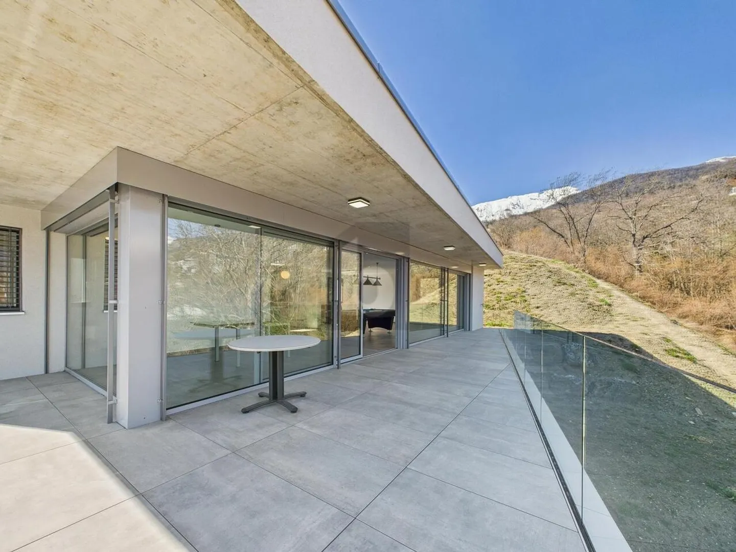 MODERN HOUSE WITH ELEVATOR AND PANORAMA - Photo 5 of 6