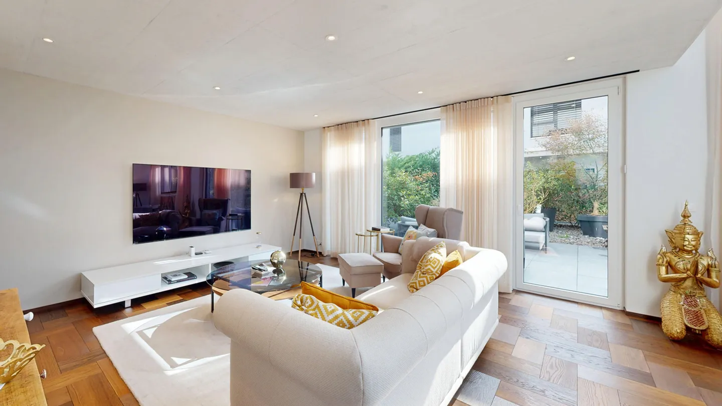 Exclusive 3.5-room single-family house with two parking spaces - Photo 8 of 19