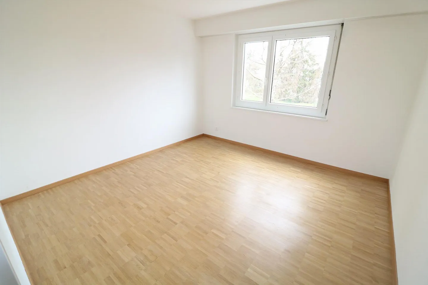 Sanierte Wohnung im beliebten Beundenquartier - Photo 3 sur 6