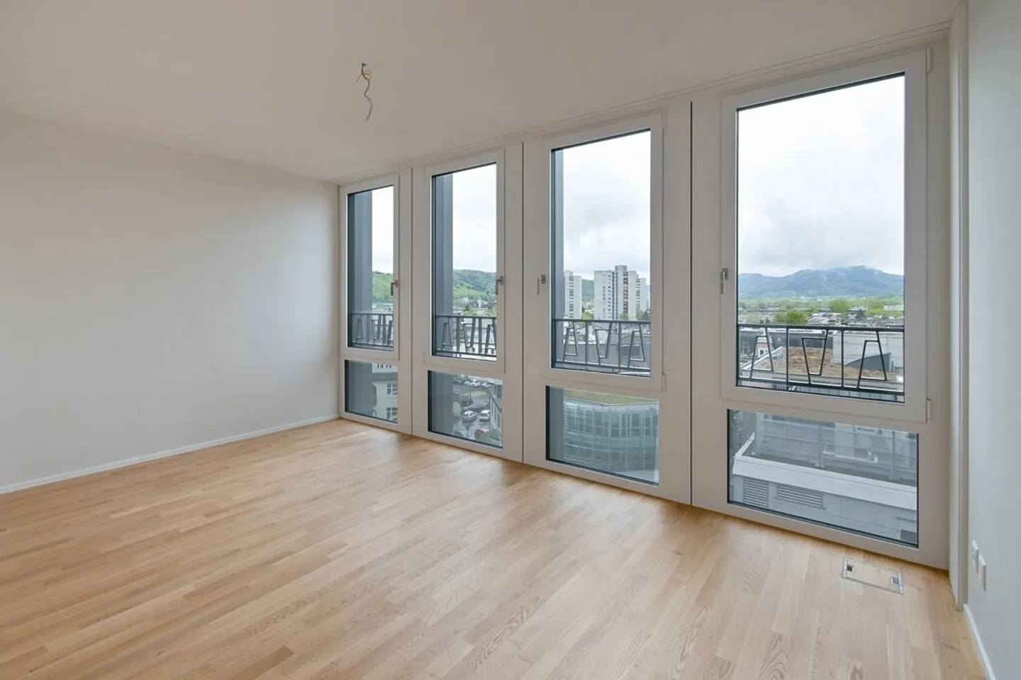 Appartement moderne dans la ville de Brugg - Photo 6 sur 10