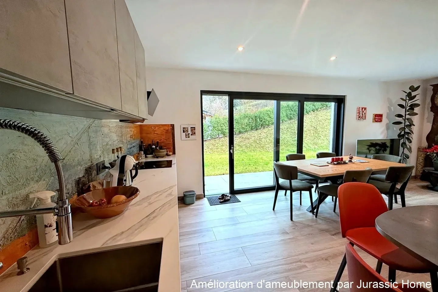 Unique High-Standard Apartment in the New Oiselier District. - Photo 12 of 13