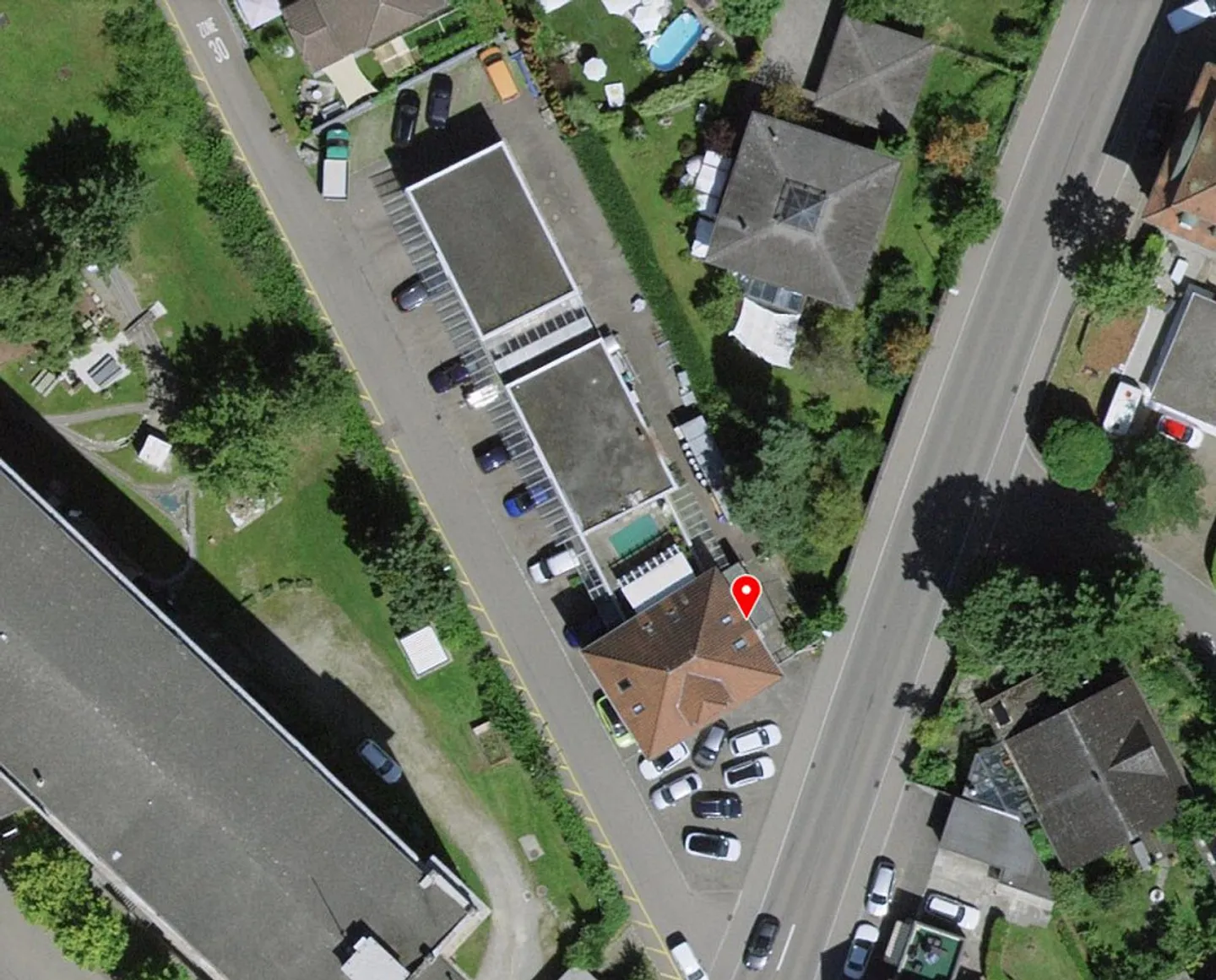 Appartement spacieux de 5,5 pièces dans un emplacement central à Dottikon - Photo 2 sur 13