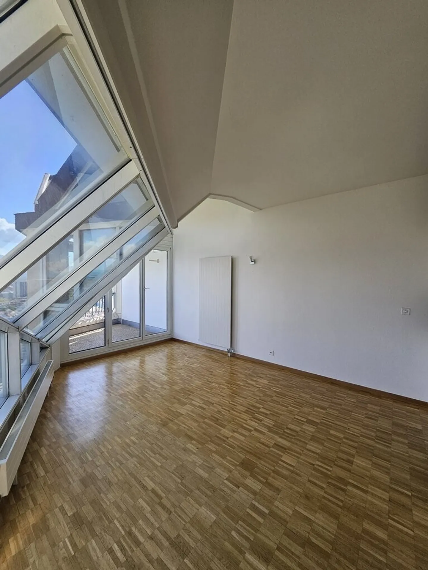 Apartment Geneva - 4 rooms - Photo 3 of 12