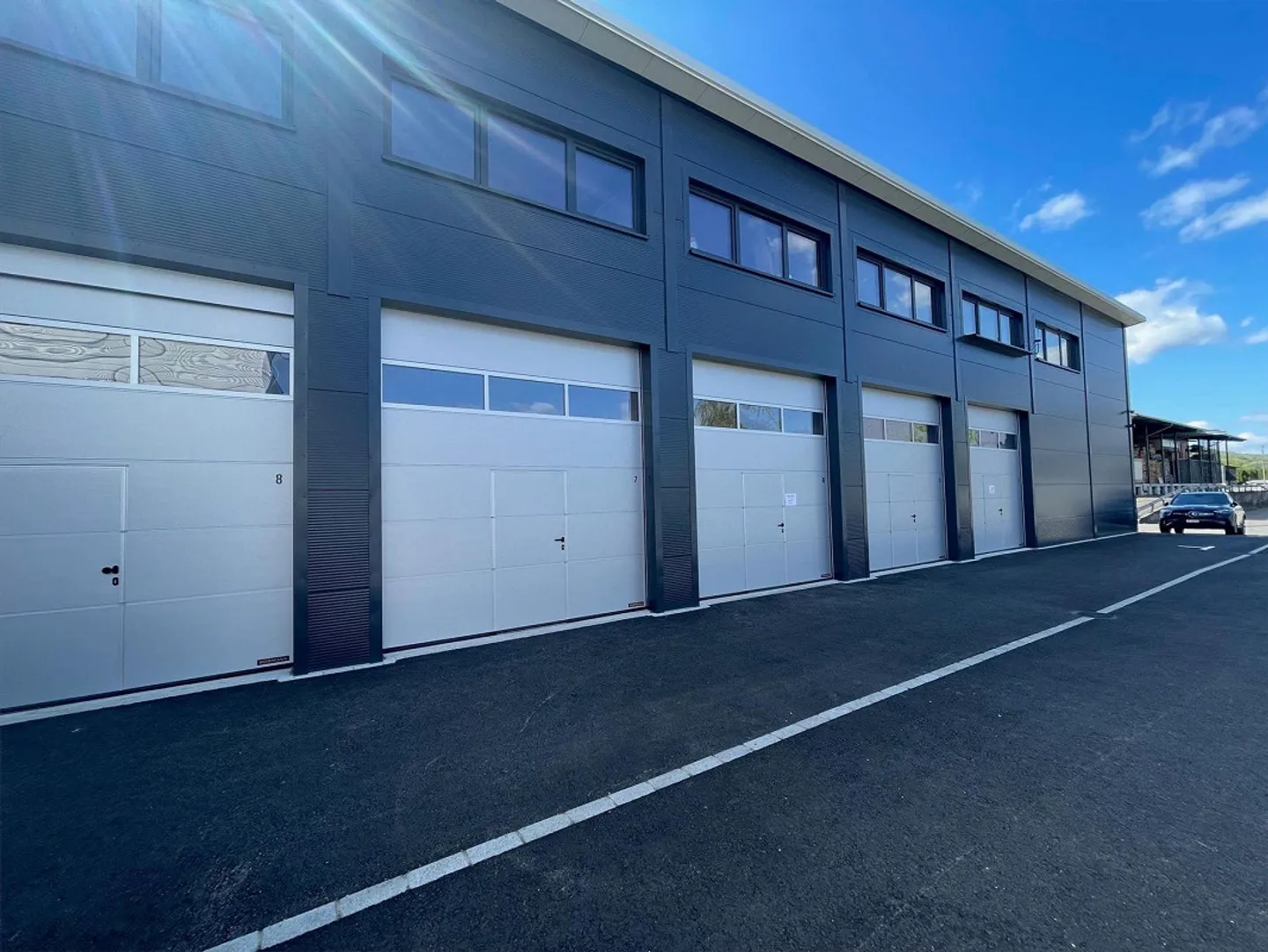 New storage space with at least 40m² - 72m² with parking space in Ramsen - Photo 1 of 10