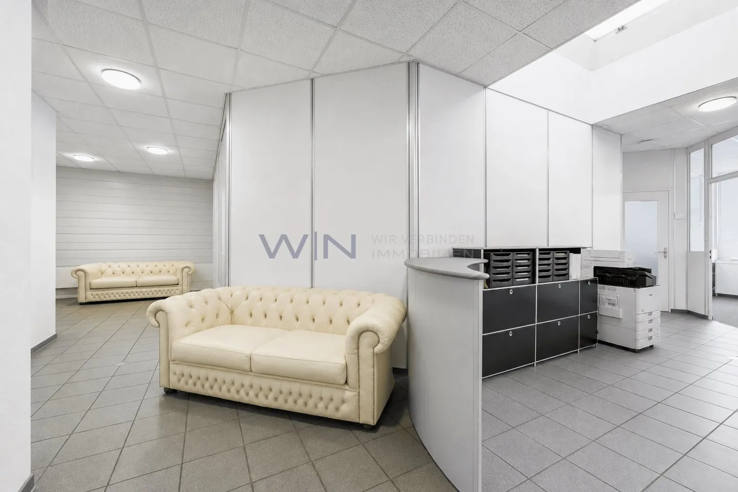 Office space for rent - Photo 8 of 10
