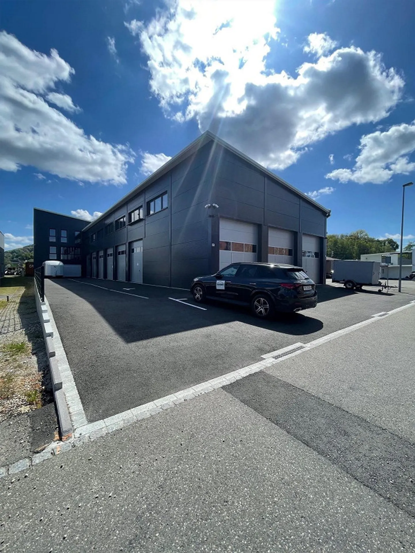 New storage space with at least 40m² - 72m² with parking space in Ramsen - Photo 2 of 10