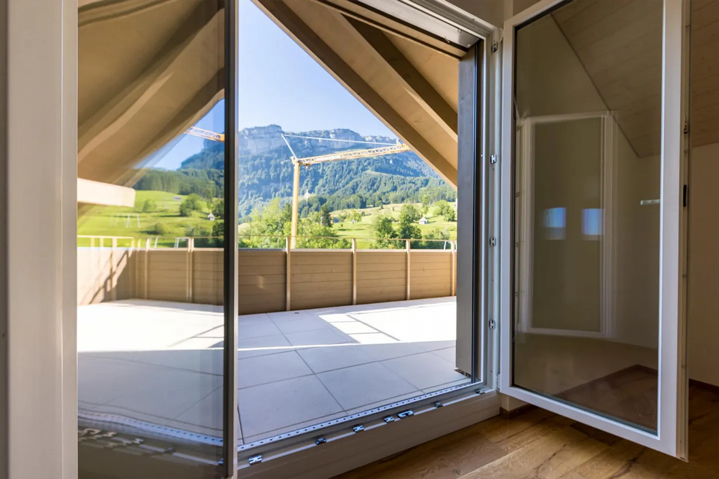 Unique 4.5-room penthouse apartment in first letting - Photo 16 of 19