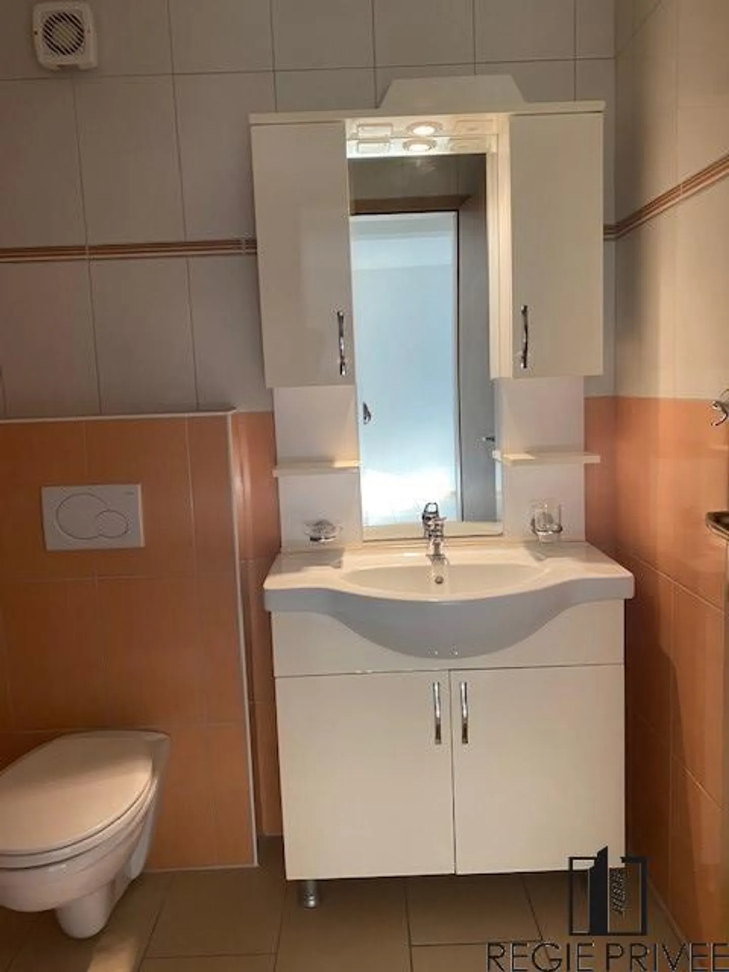 Wohnung mit 5.5 Zimmern im 1. Stock - Foto 5 di 6