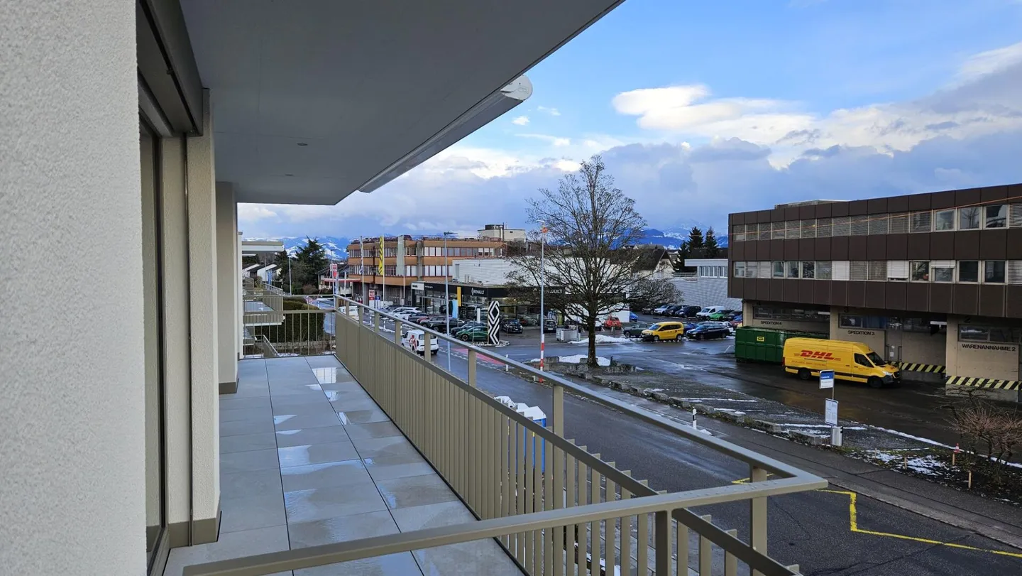 FIRST RENTAL - Living on the former vineyard slope in Stäfa - Photo 7 of 13