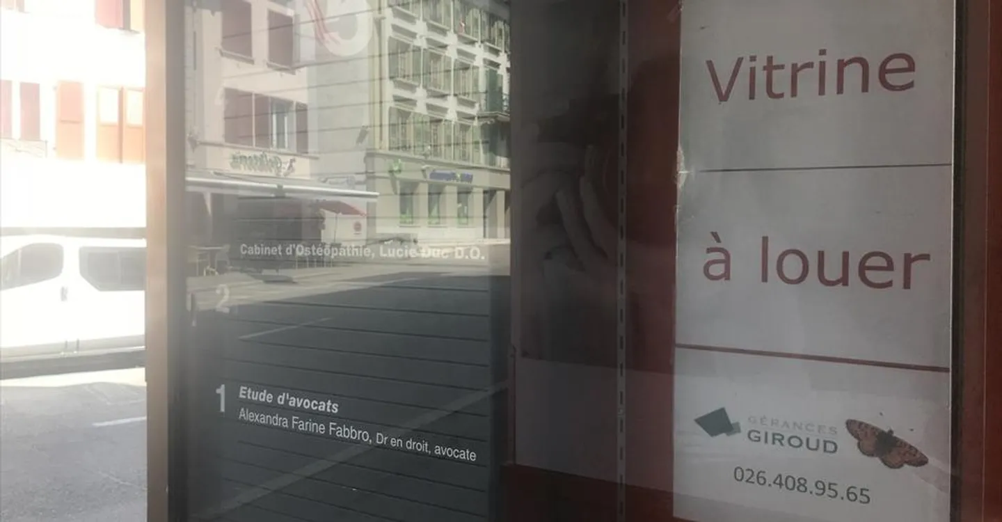 Immeuble mixte à louer - Photo 5 sur 5