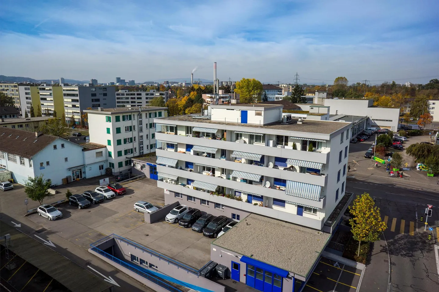 1.0 Room Apartment in Zurich - Photo 1 of 6