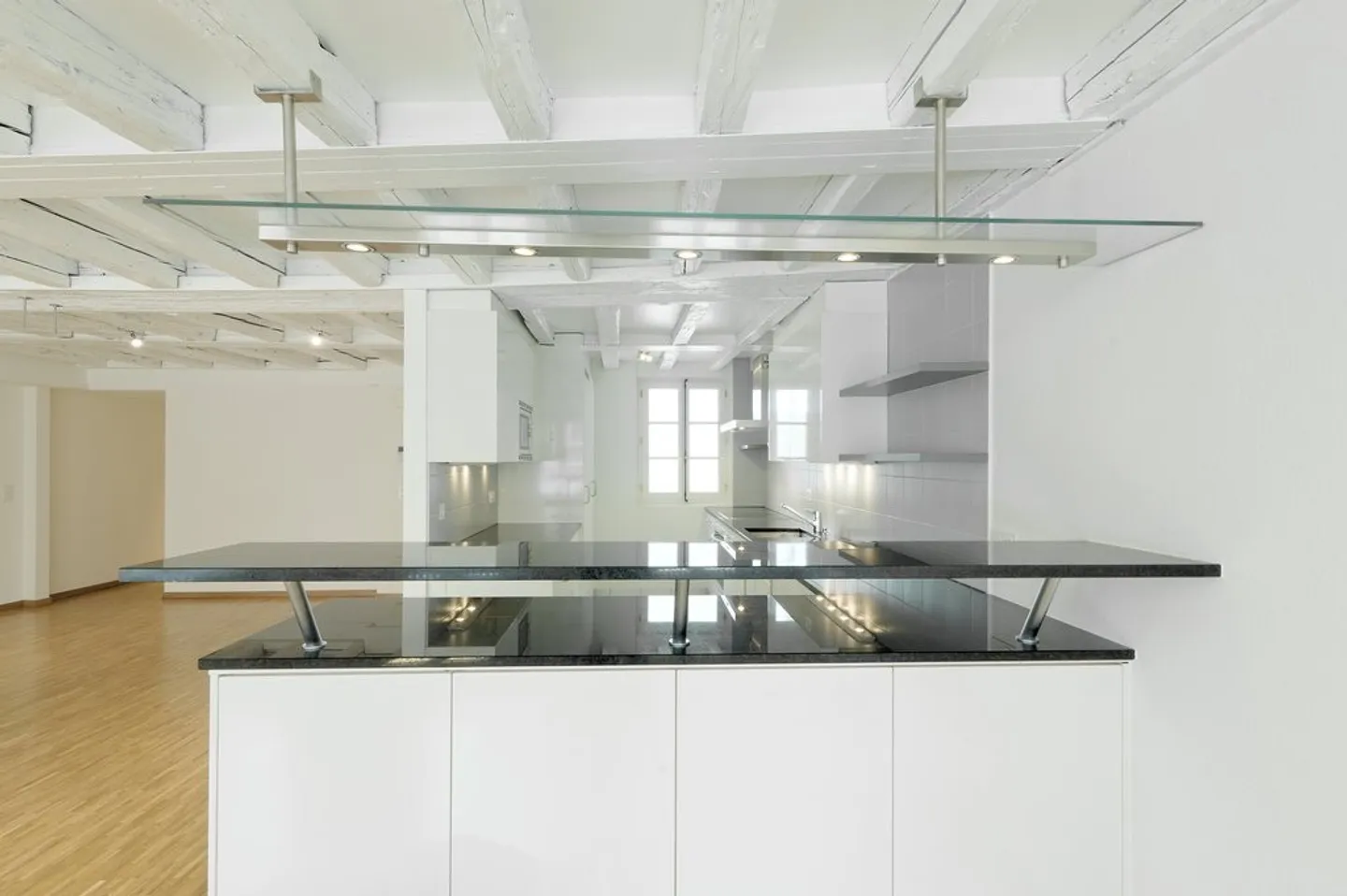 Rare: Appartement en plein coeur des rues basses - Photo 7 sur 11