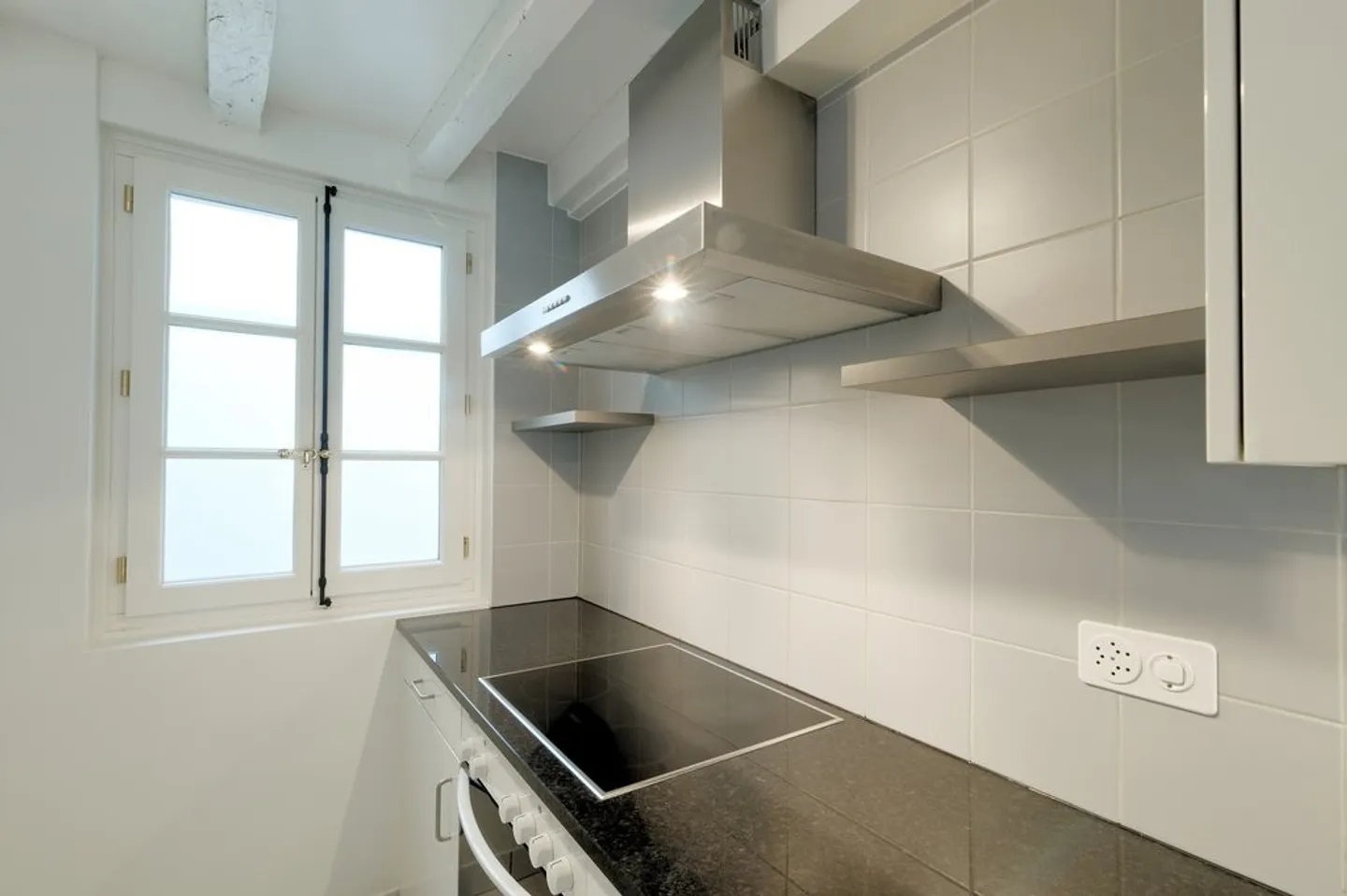 Rare: Appartement en plein coeur des rues basses - Photo 8 sur 11