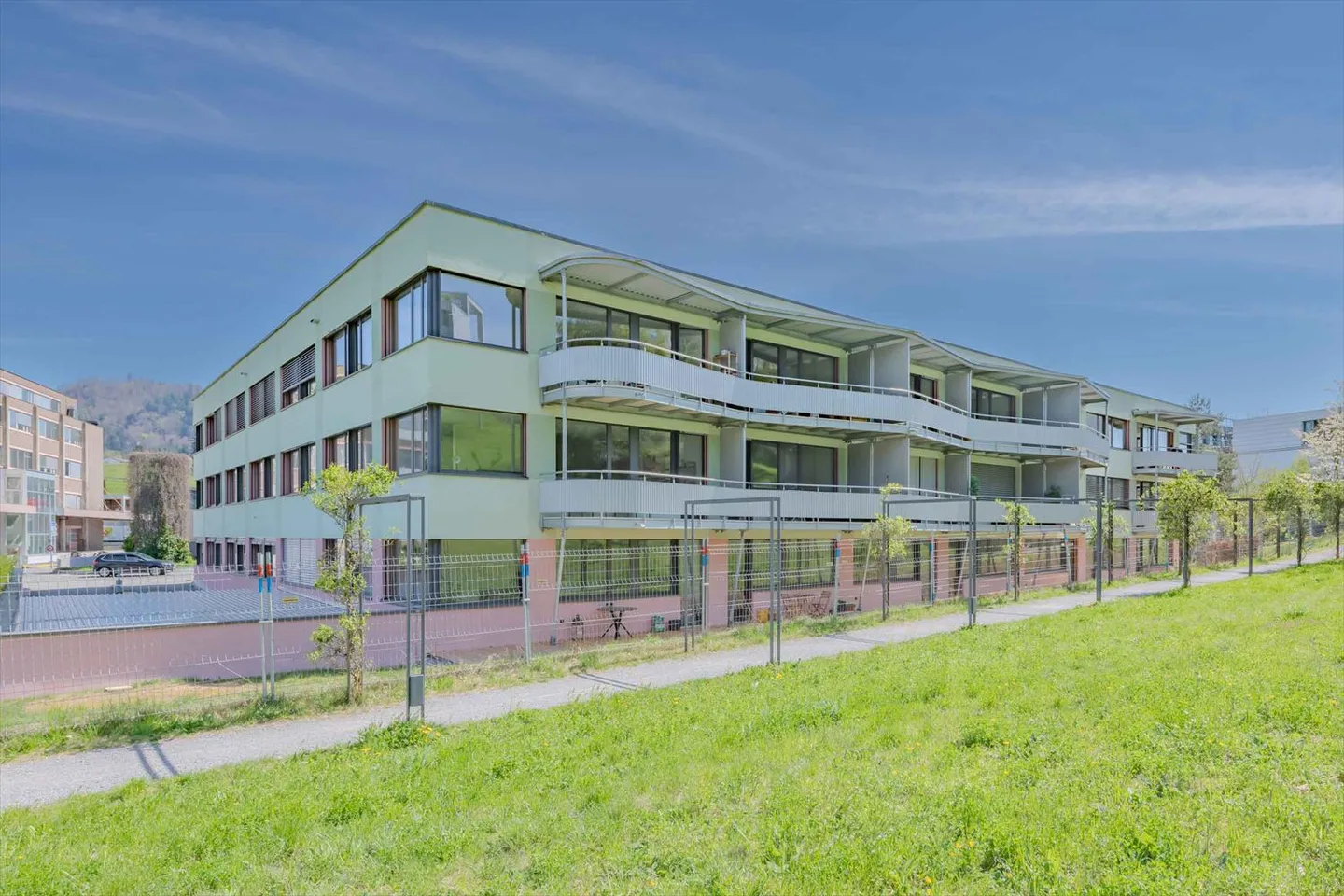 Zentrale Wohnung in Köniz - Foto 3 von 6