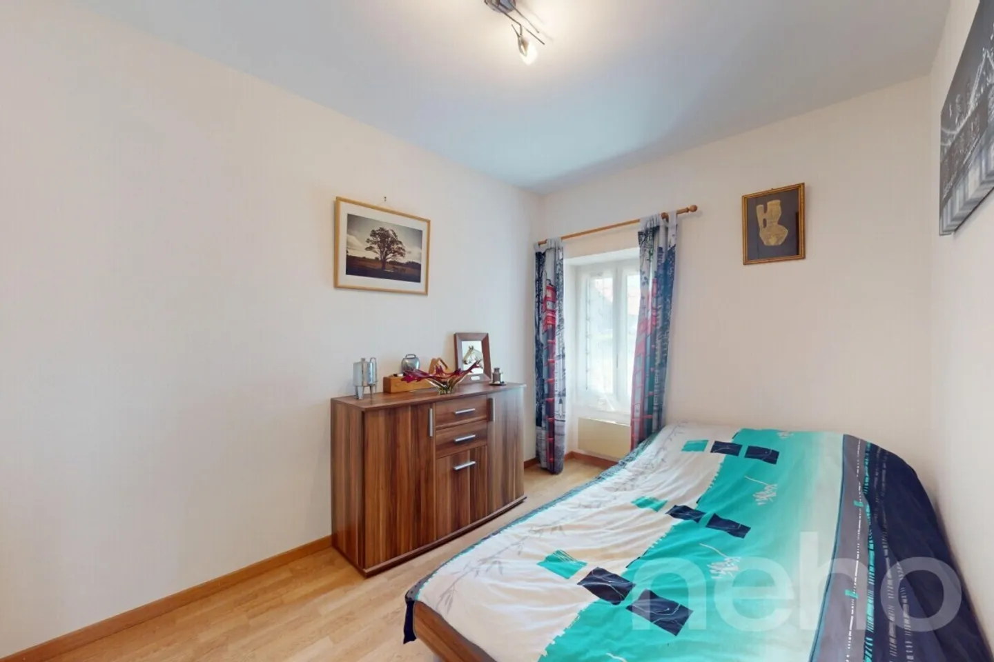 Familienhaus zur Renovierung mit einzigartigem Baupotenzial in Fey - Foto 2 von 13