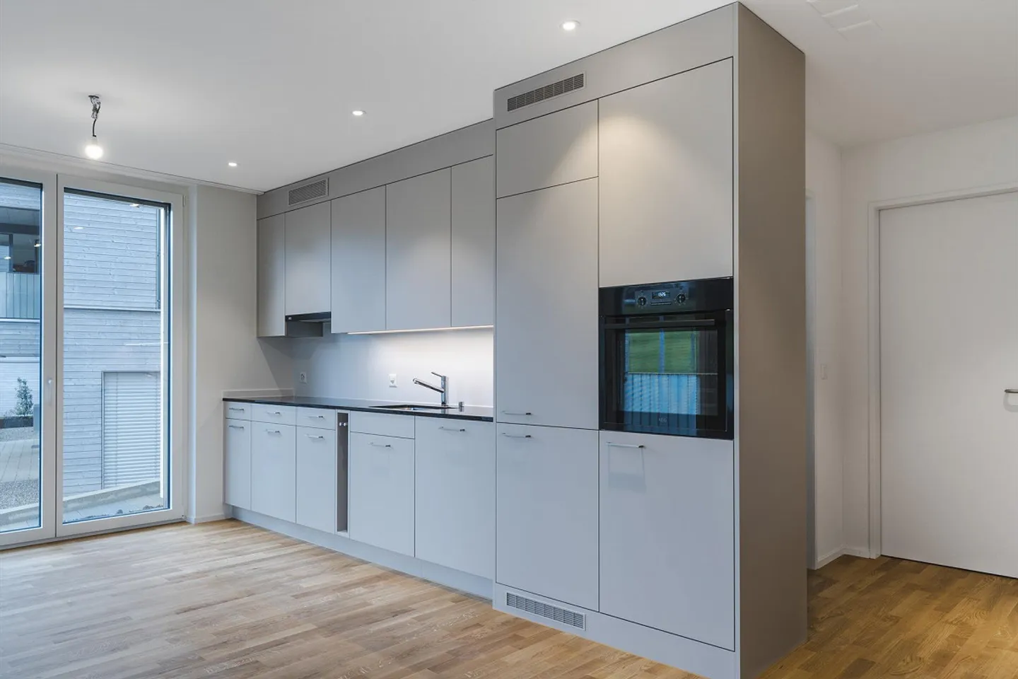 Incantevole appartamento di 2.5 locali in affitto a Schachen AR - Foto 3 di 7