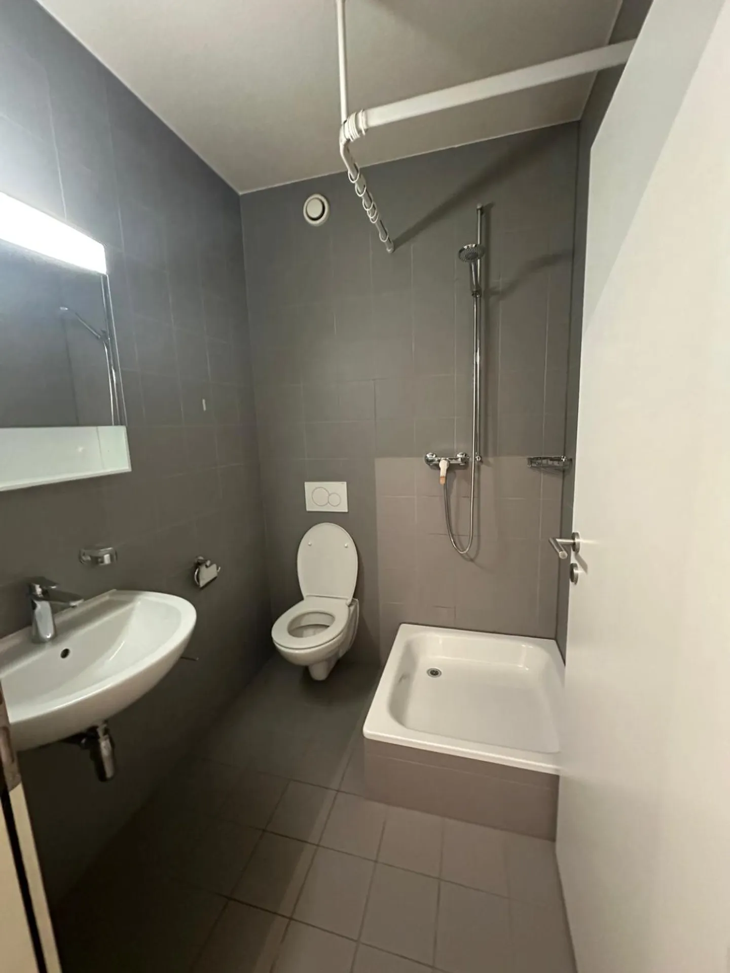 Wohnung mieten - Foto 8 von 9