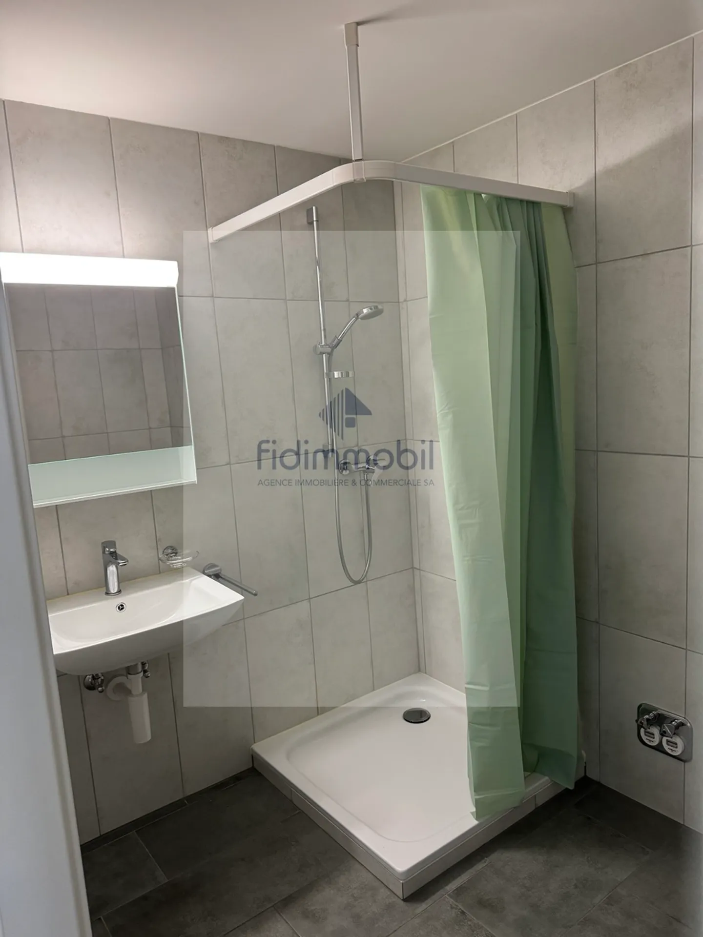 Appartamento in affitto - Foto 1 di 5