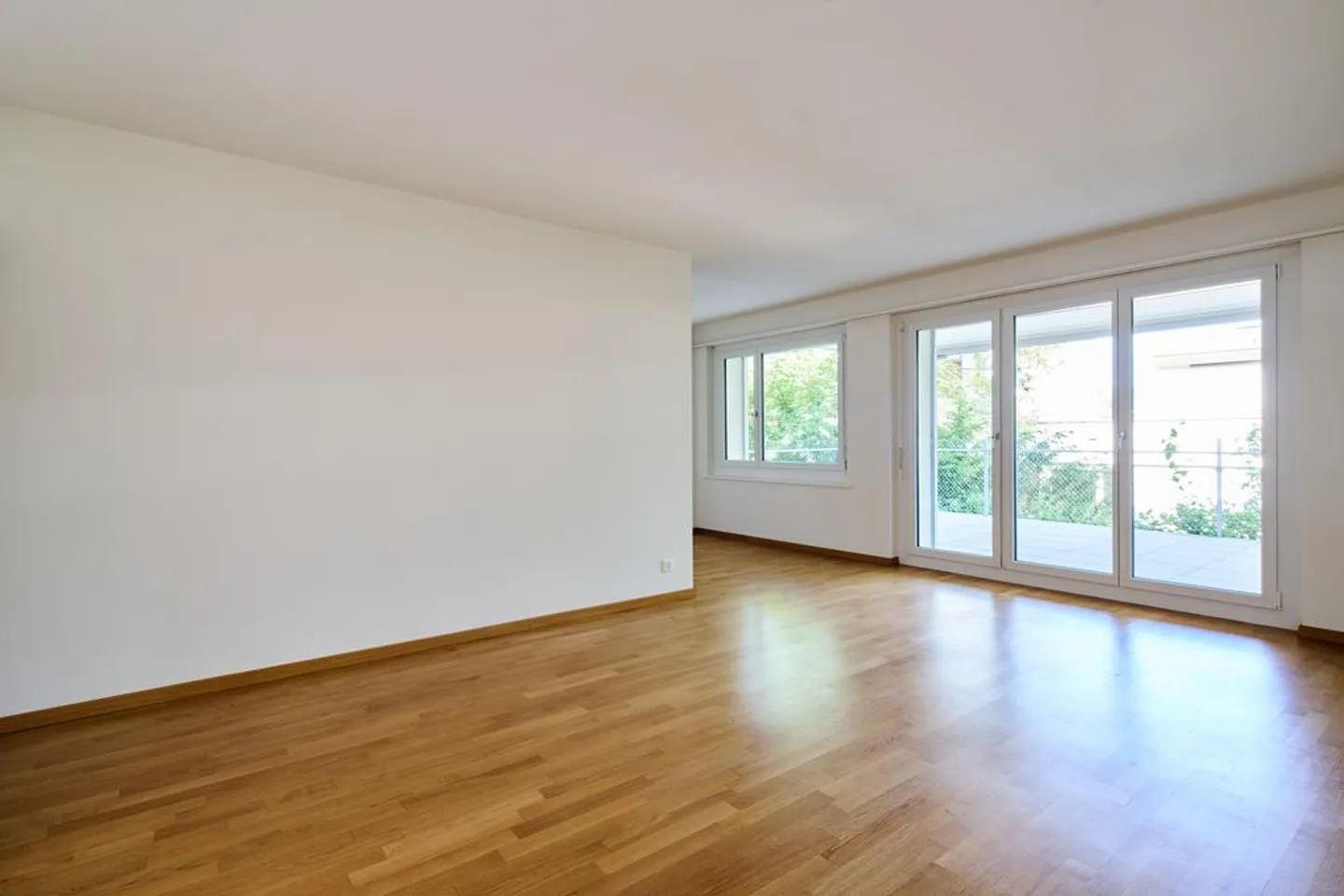 Helle 4.5-Zimmerwohnung in Wollishofen - Foto 4 von 11