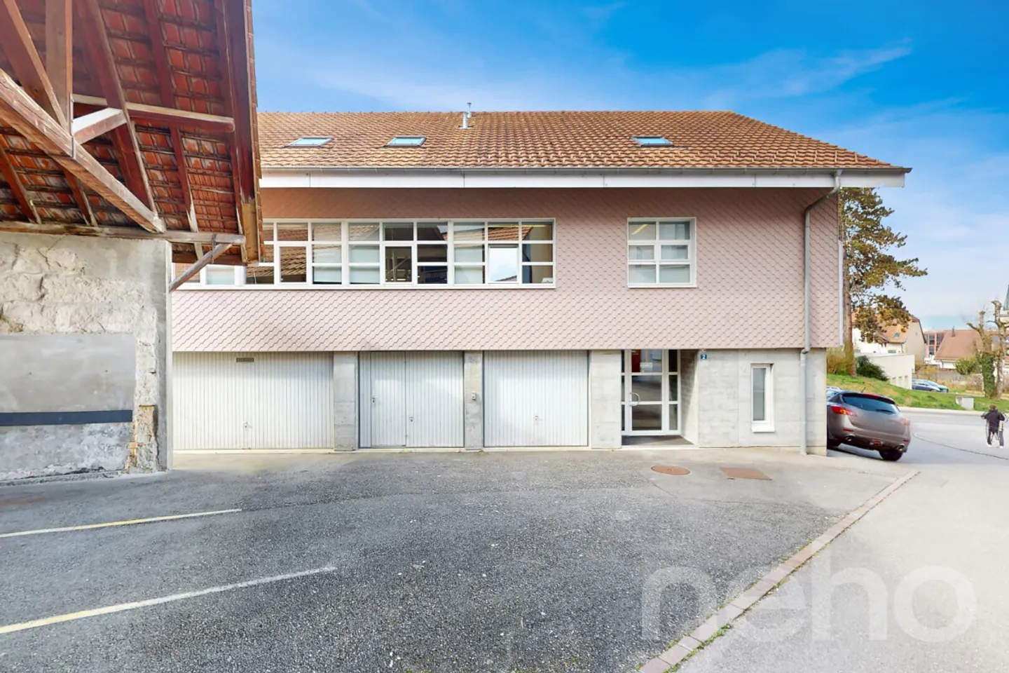 Investitionschance - Mietshaus mit gemischter Nutzung in Payerne - Foto 1 von 13