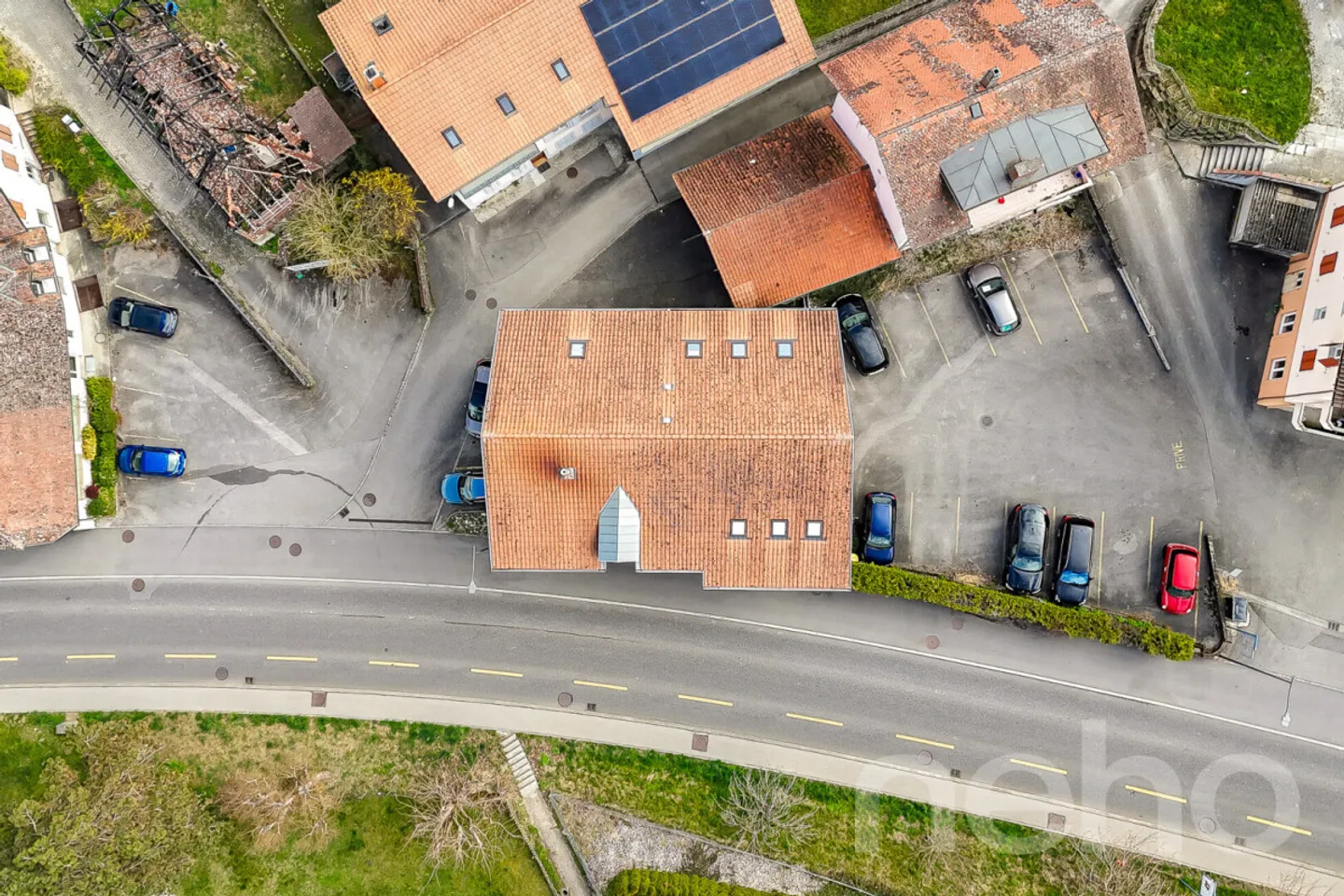 Investitionschance - Mietshaus mit gemischter Nutzung in Payerne - Foto 7 von 13