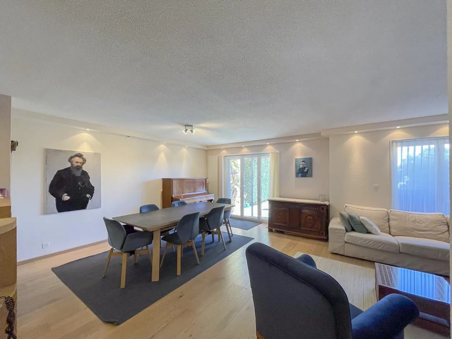 Casa singola in affitto - Foto 3 di 13