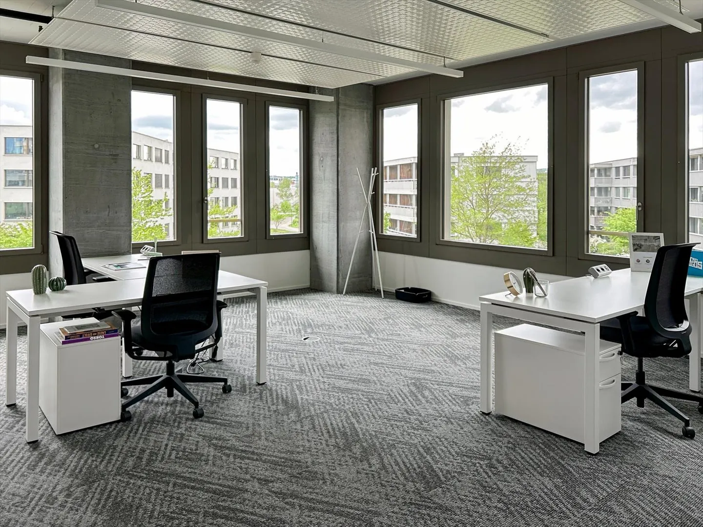 Beautifully furnished office spaces for 2 people in Spaces Suurstoffi - Photo 6 of 21