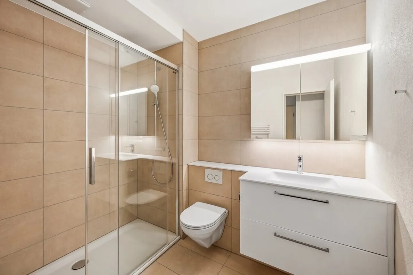 Appartement spacieux à louer dans un emplacement central à Bâle - Photo 8 sur 9