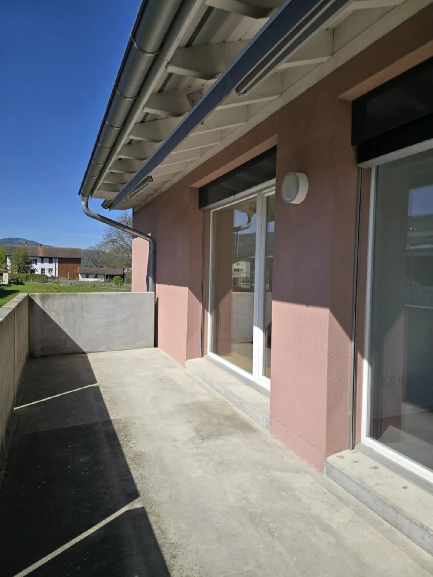 Appartement de 4.5 pièces au 1er étage, 100 m2, avec ascenseur - Photo 2 sur 13