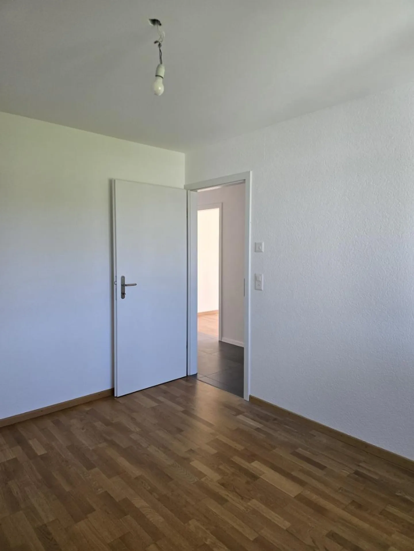 Appartement de 4.5 pièces au 1er étage, 100 m2, avec ascenseur - Photo 8 sur 13