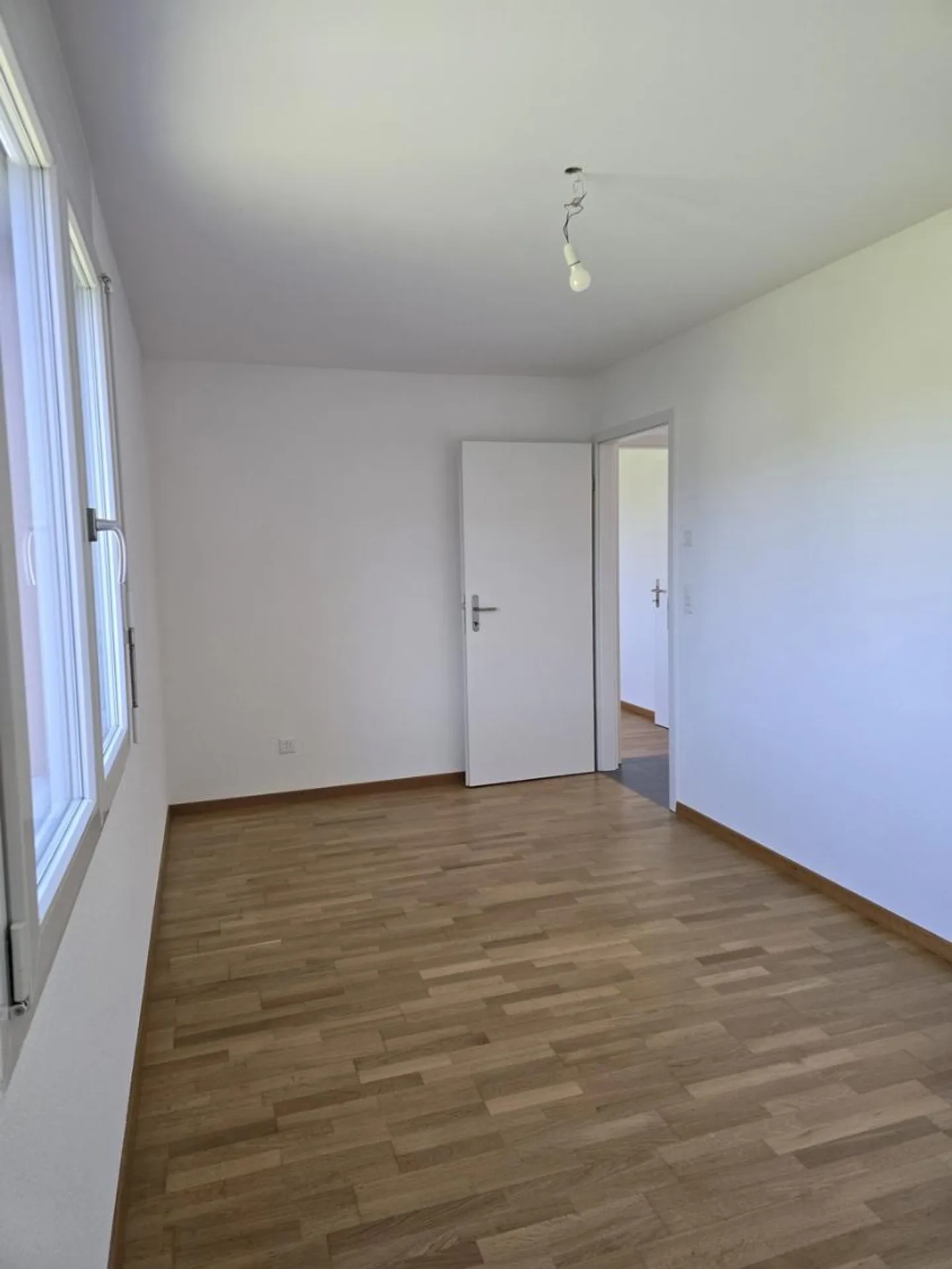Appartement de 4.5 pièces au 1er étage, 100 m2, avec ascenseur - Photo 10 sur 13
